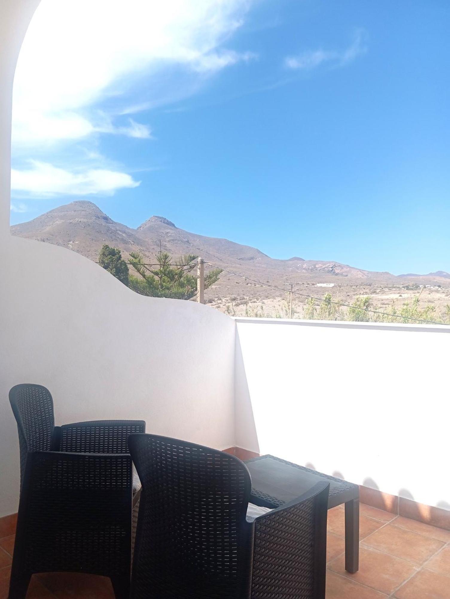 אלמריה Hostal Casa Emilio מראה חיצוני תמונה