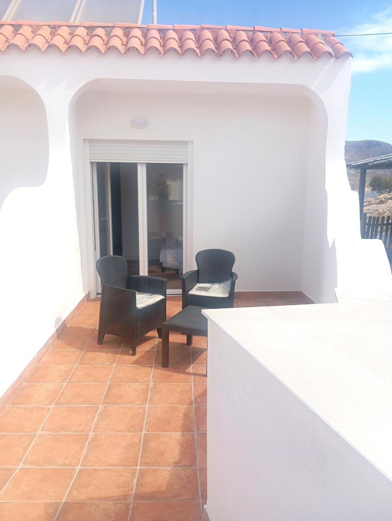 אלמריה Hostal Casa Emilio מראה חיצוני תמונה