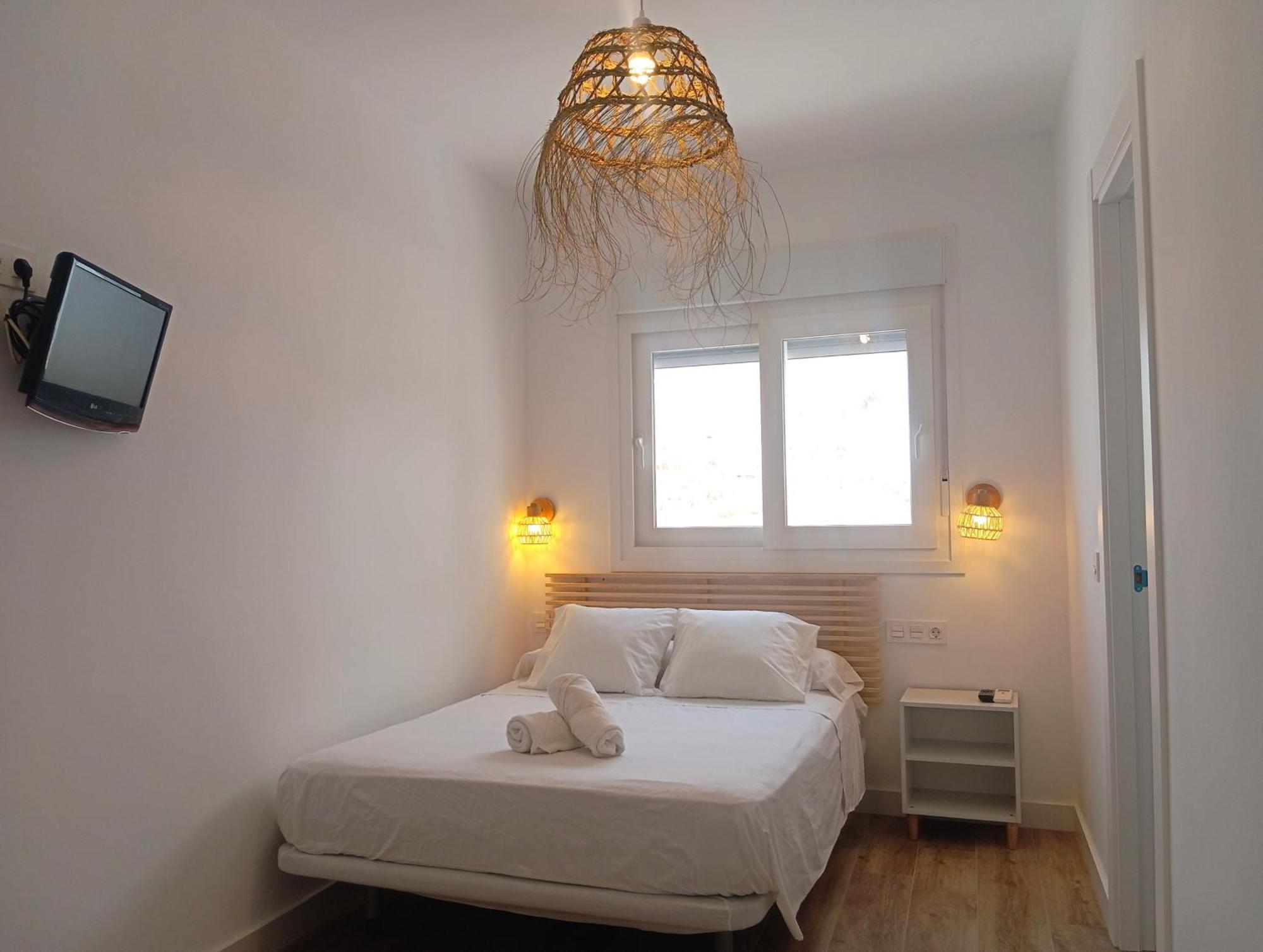 אלמריה Hostal Casa Emilio מראה חיצוני תמונה